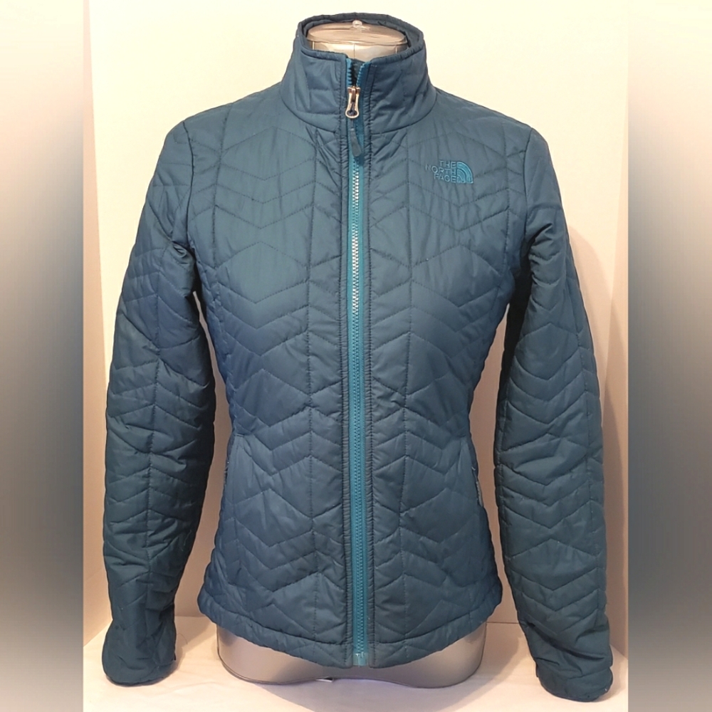 The North Face Women's Green Quilted Jacket Size S/P